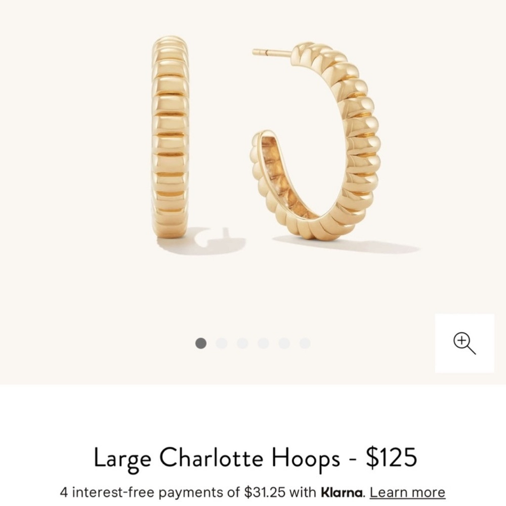 MEJURI large Charlotte hoops